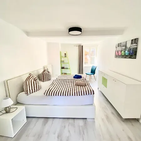 Rosentor Zentrum 180qm & 300qm Apartmán *