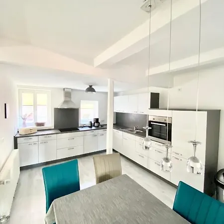 Rosentor Zentrum 180qm & 300qm *