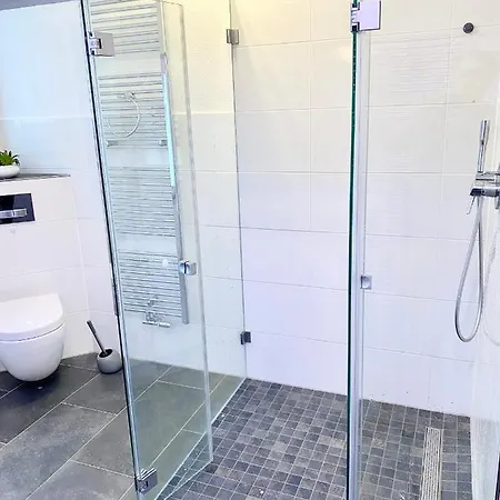 Rosentor Zentrum 180qm & 300qm Apartmán *